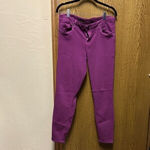 Kut from the Kloth Skinny Jeans in Vibrant Purple/Pink